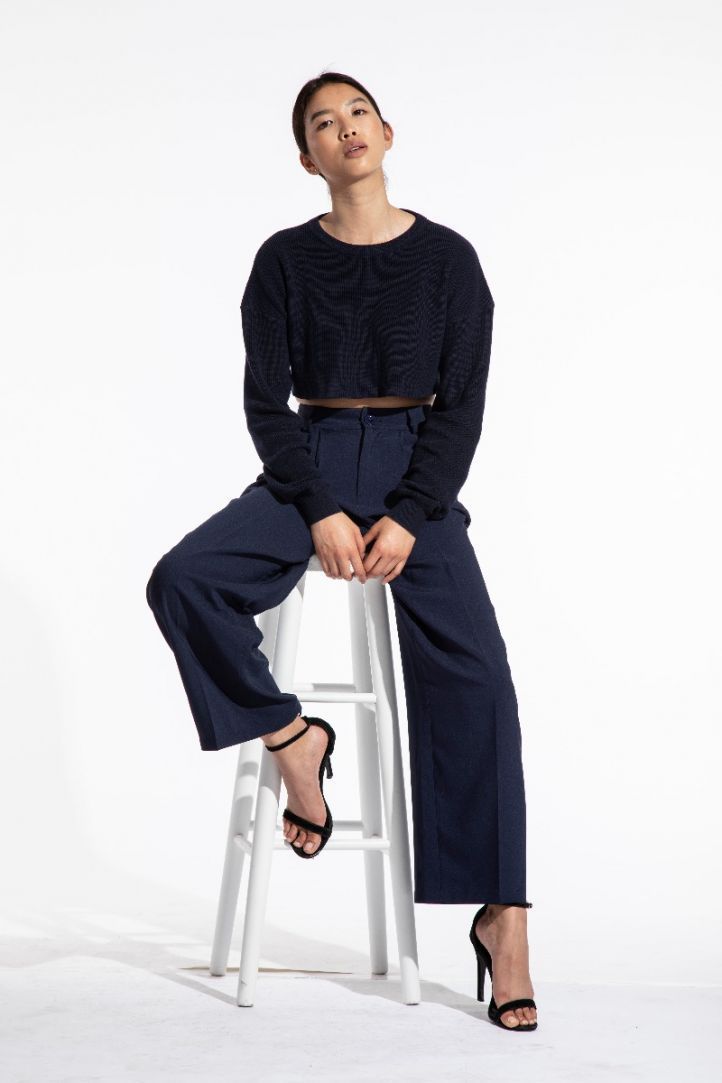 navy wide leg trousers